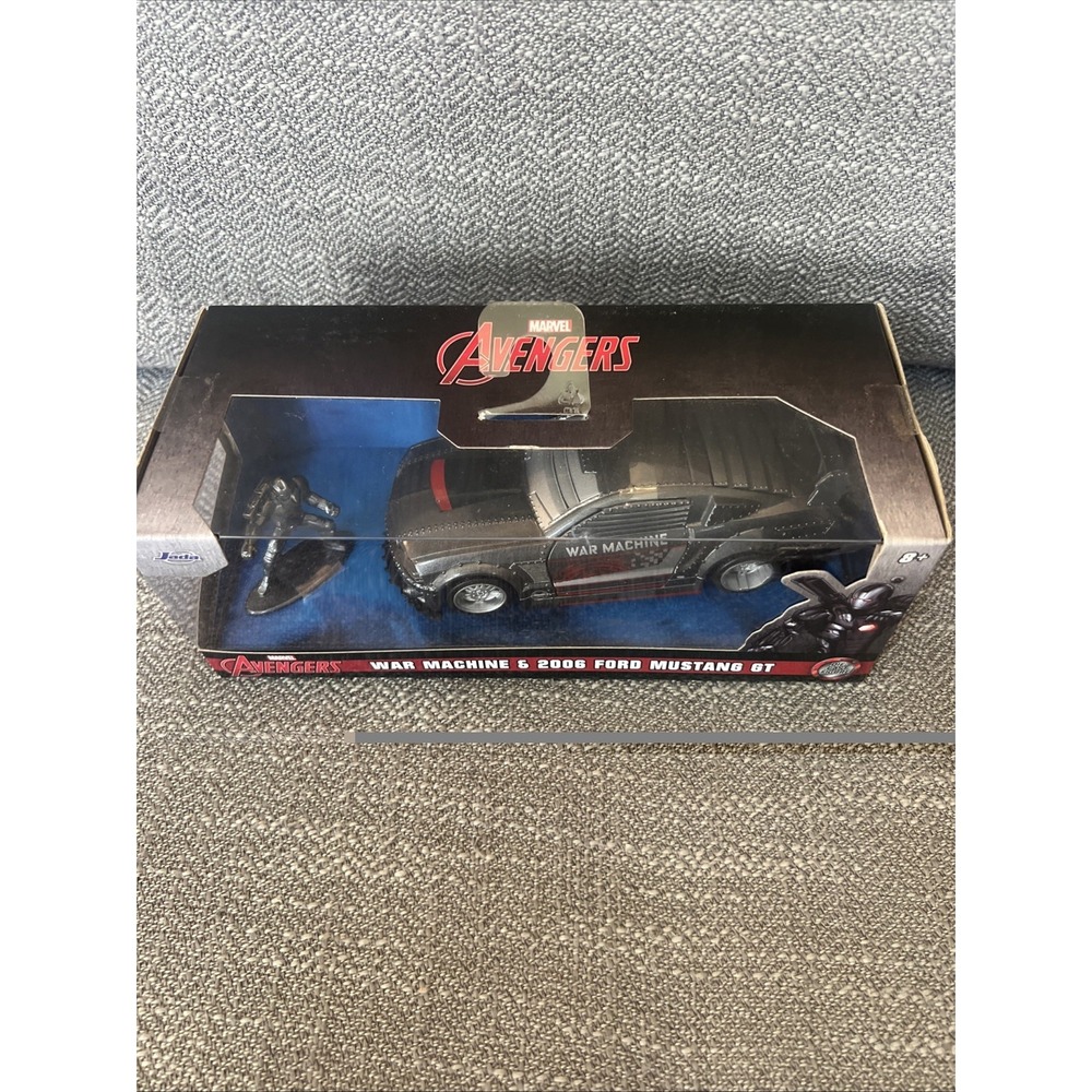 Marvel Avengers War Machine And 2006 Ford Mustang GT 1:32 Diecast NEW Sealed Box